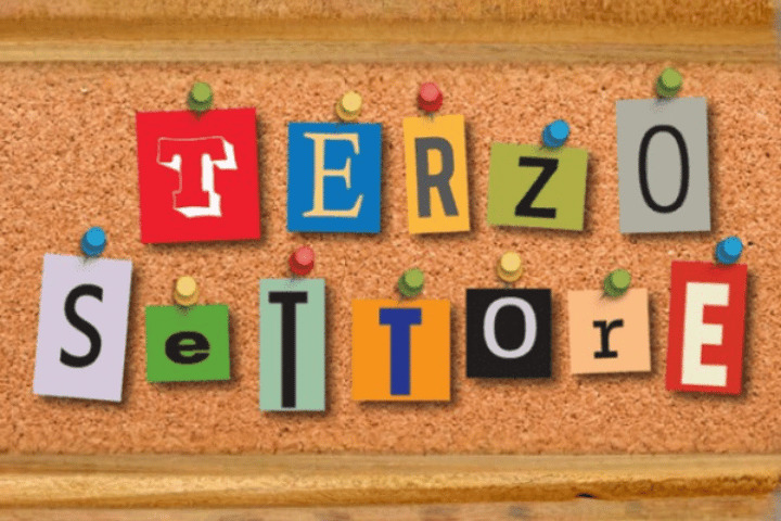 Copia di Copia di Copia di Copia di Copia di Copia di cover (6)